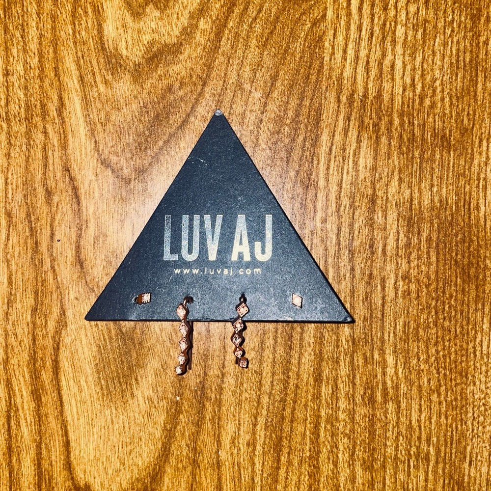 Luv Aj Earring Set